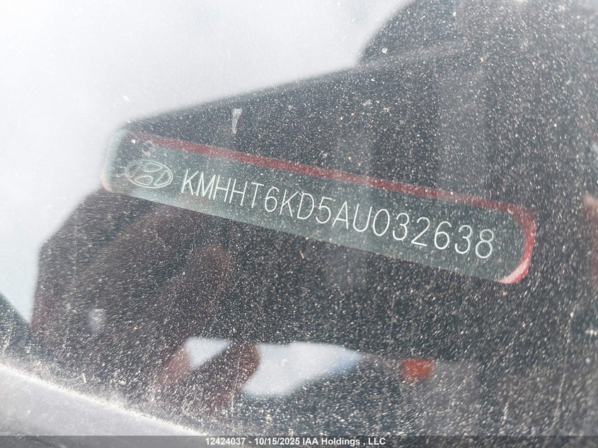 2010 Hyundai Genesis Coupe 2.0T VIN: KMHHT6KD5AU032638 Lot: 12424037