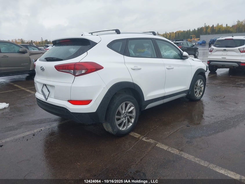KM8J33A46JU727759 2018 HYUNDAI TUCSON photo no. 4