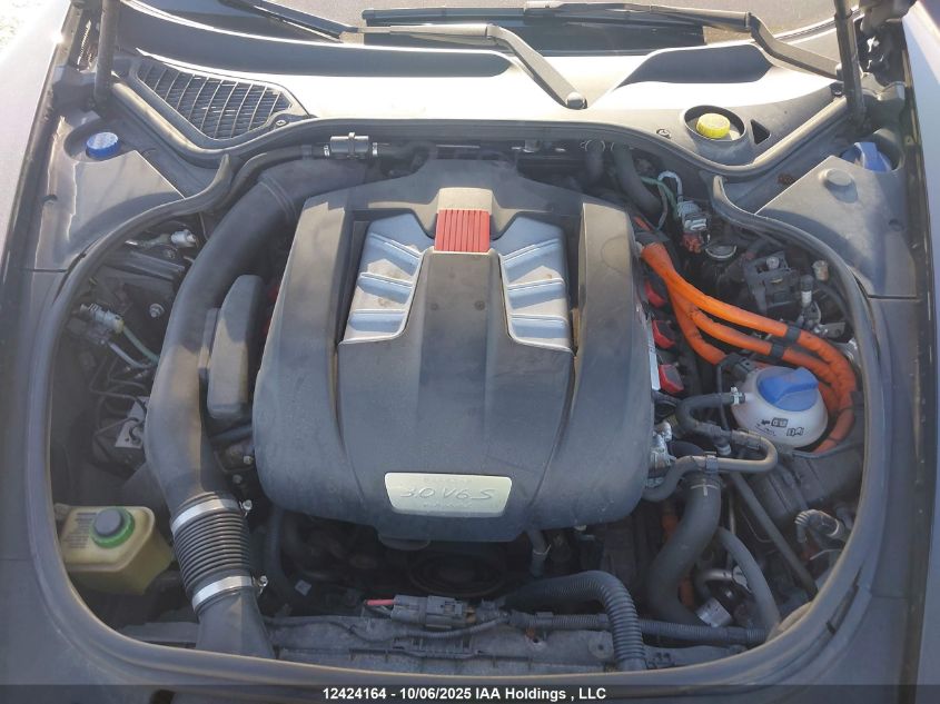 2014 Porsche Panamera S Hybrid VIN: WP0AD2A70EL044148 Lot: 12424164