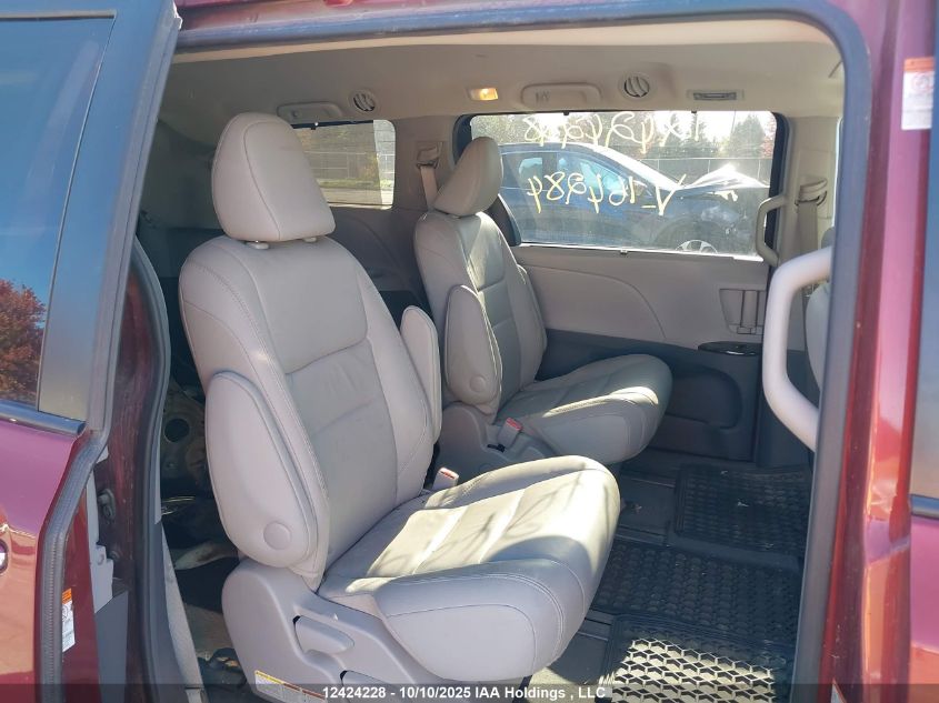 2017 Toyota Sienna Xle 7 Passenger VIN: 5TDDZ3DC5HS164284 Lot: 12424228