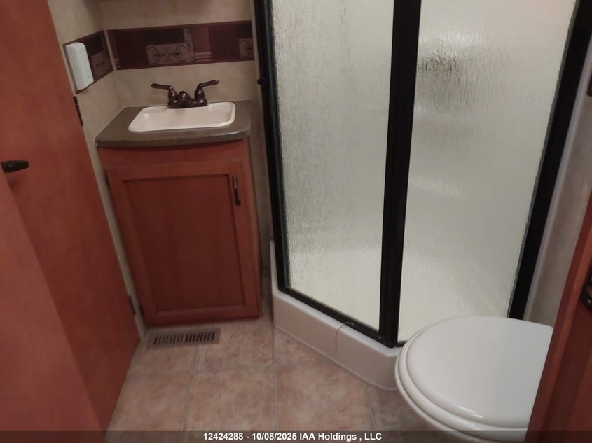 2012 Gulf Stream Gulf Stream VIN: 1NL1YFM26C1074480 Lot: 12424288