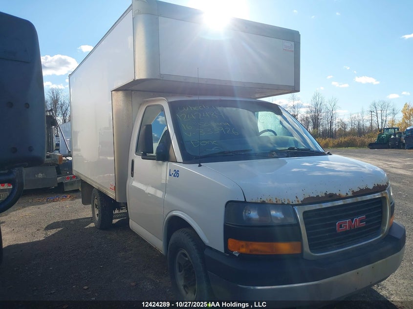 2016 GMC Savana Cutaway VIN: 1GD07RFF2G1333926 Lot: 12424289