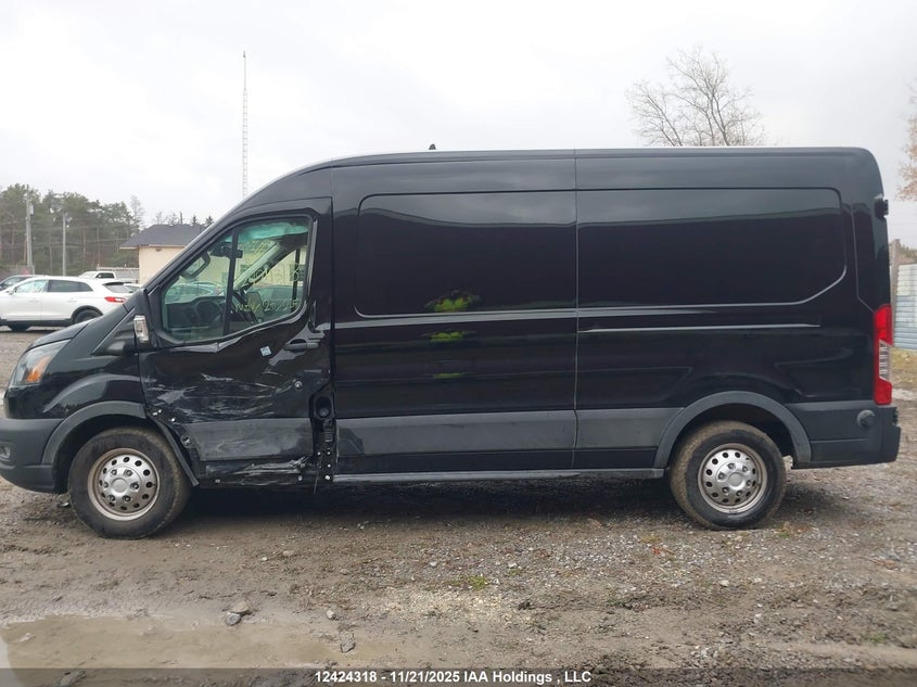 2023 Ford Transit-150 Cargo VIN: 1FTYE2C83PKB86813 Lot: 12424318