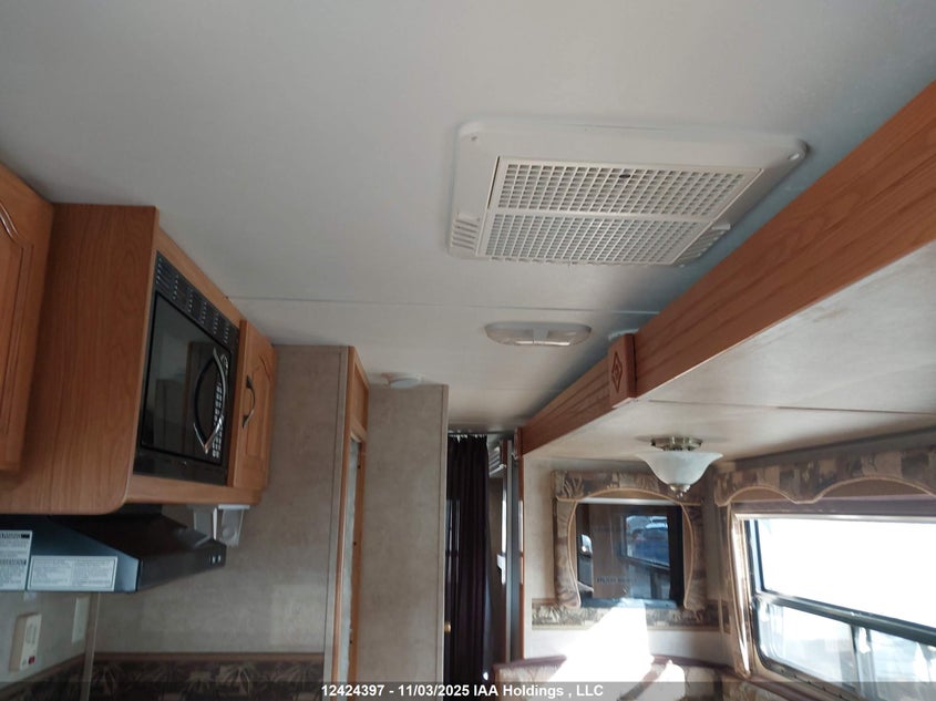 4YDT30329B3101442 2011   photo no. 16