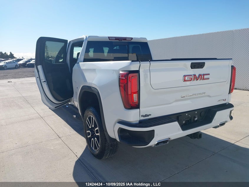 3GTUUEE88SG348760 2025 GMC SIERRA photo no. 3