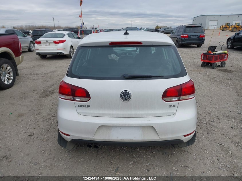 WVWDA9AJXBW295151 2011 VOLKSWAGEN GOLF photo no. 17
