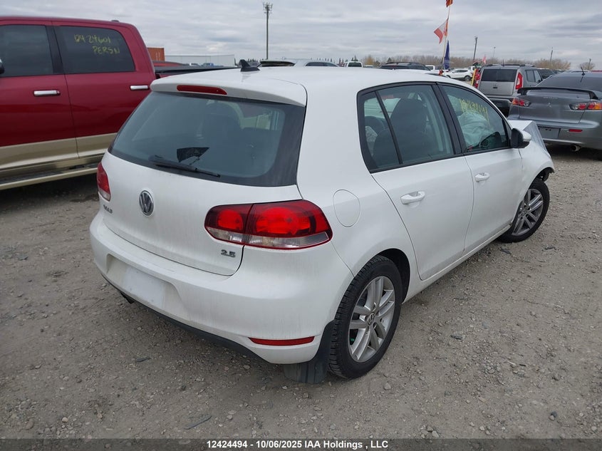 WVWDA9AJXBW295151 2011 VOLKSWAGEN GOLF photo no. 4