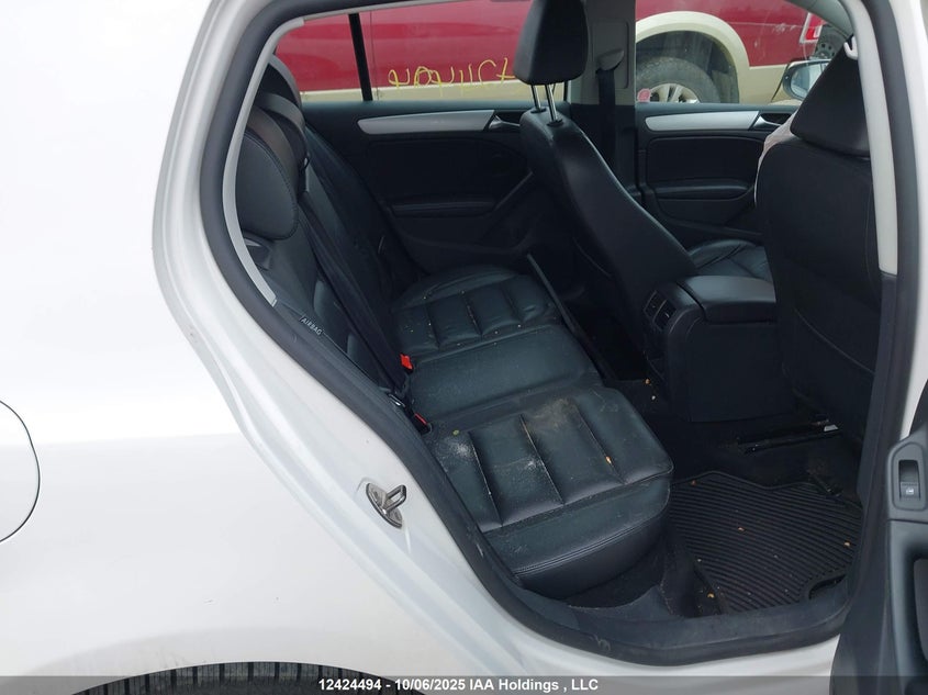 WVWDA9AJXBW295151 2011 VOLKSWAGEN GOLF photo no. 8