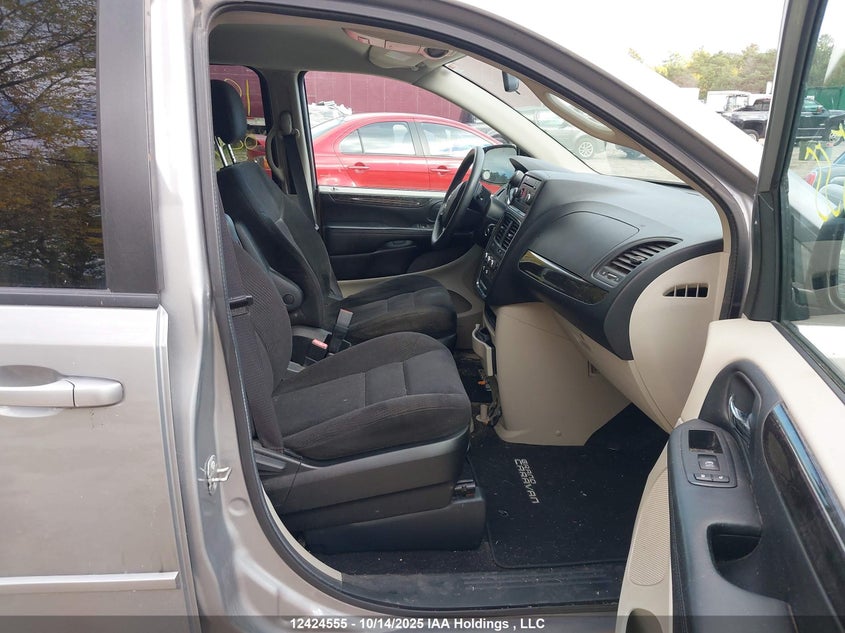 2C4RDGBG1ER298537 2014 DODGE CARAVAN photo no. 5