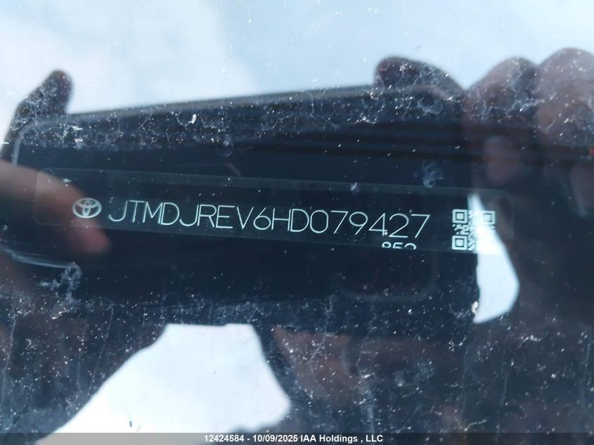 2017 Toyota Rav4 Hybrid Limited VIN: JTMDJREV6HD079427 Lot: 12424584