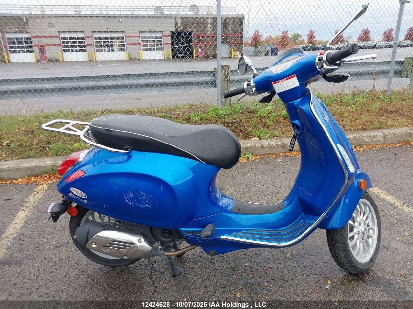 2015 Vespa Primavera 50 4V Ie VIN: ZAPC536B7F5200375 Lot: 12424628