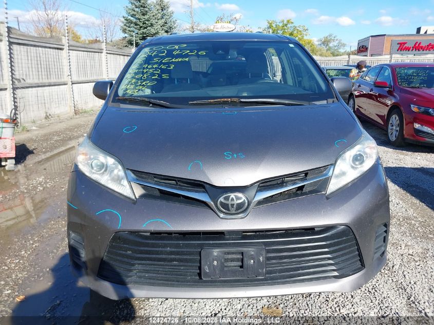 2018 Toyota Sienna Le 8-Passenger VIN: 5TDKZ3DC9JS964163 Lot: 12424726