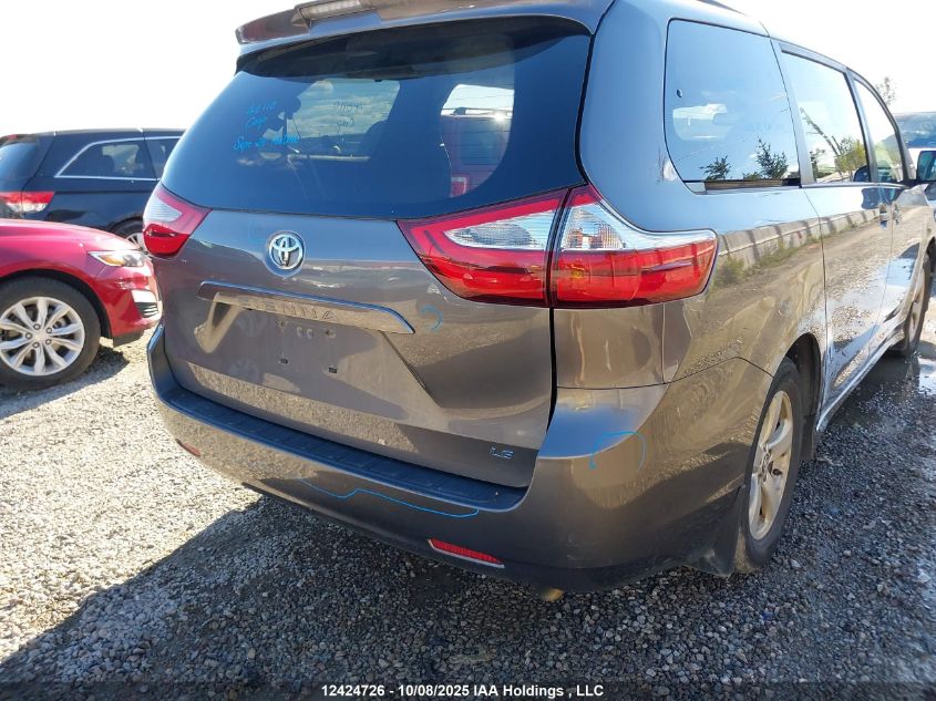 2018 Toyota Sienna Le 8-Passenger VIN: 5TDKZ3DC9JS964163 Lot: 12424726