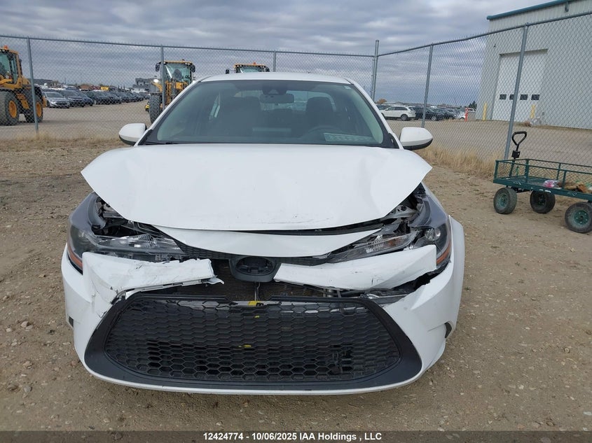 5YFBPMBE4NP335263 2022 TOYOTA COROLLA photo no. 13