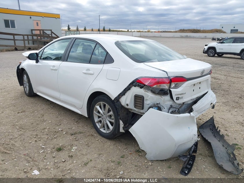5YFBPMBE4NP335263 2022 TOYOTA COROLLA photo no. 3