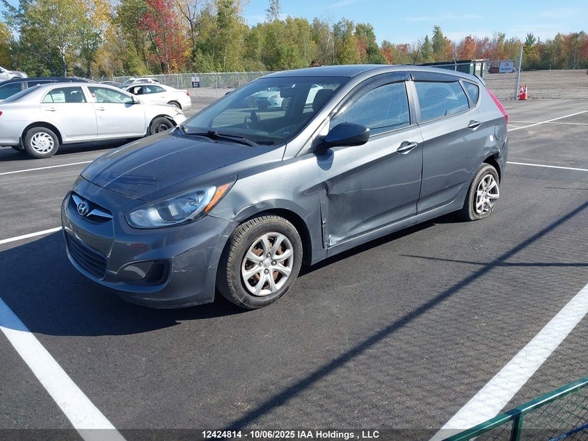 KMHCT5AE2CU050841 2012 HYUNDAI ACCENT photo no. 2