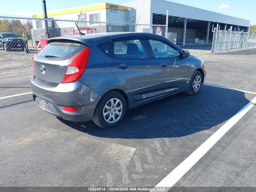 KMHCT5AE2CU050841 2012 HYUNDAI ACCENT photo no. 4