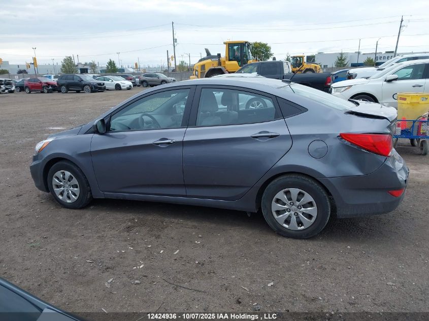 2015 Hyundai Accent Gl VIN: KMHCT4AE5FU938692 Lot: 12424936