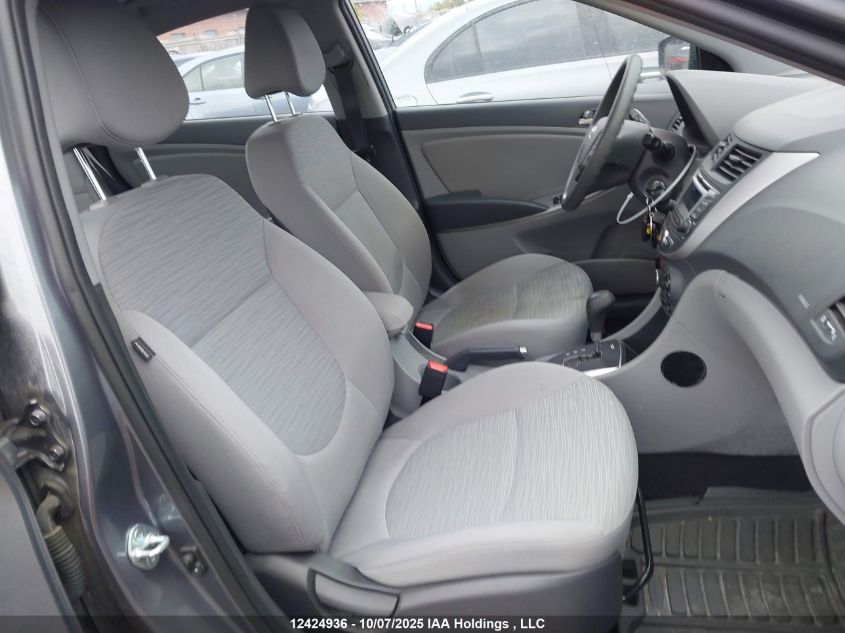 2015 Hyundai Accent Gl VIN: KMHCT4AE5FU938692 Lot: 12424936