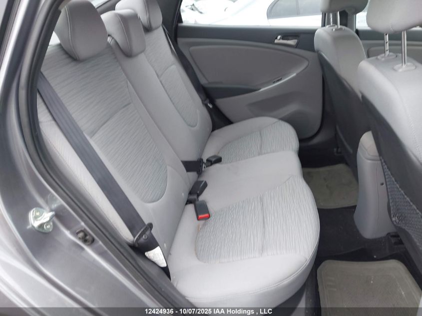 2015 Hyundai Accent Gl VIN: KMHCT4AE5FU938692 Lot: 12424936