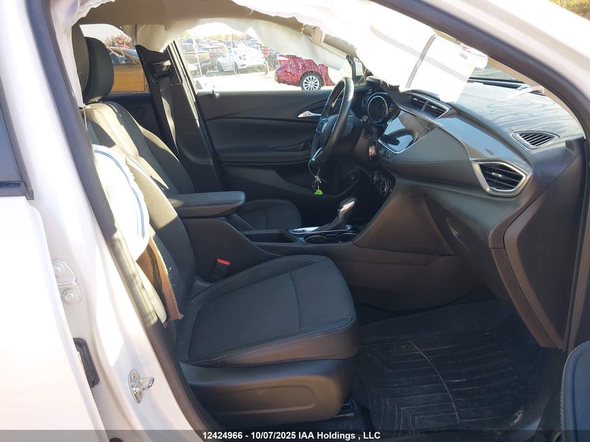KL4MMESL0NB016814 2022 BUICK ENCORE GX photo no. 5