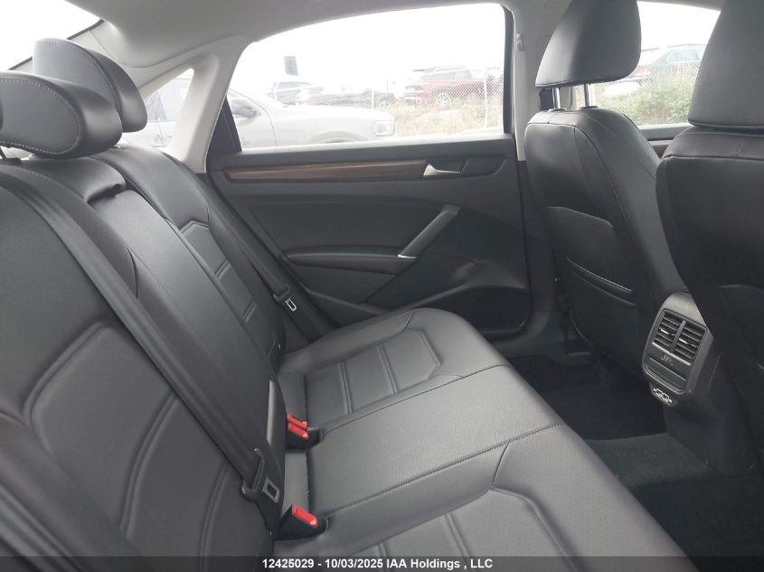 2022 Volkswagen Passat 2.0T Limited Edition VIN: 1VWBA7A39NC004560 Lot: 12425029