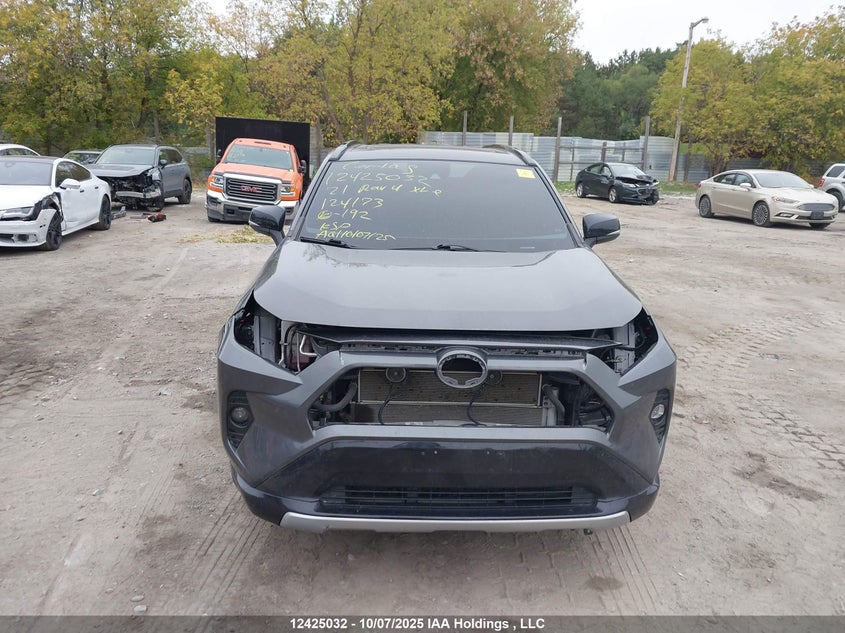 2021 Toyota Rav4 Hybrid Xse VIN: 2T3RWRFV4MW124173 Lot: 12425032