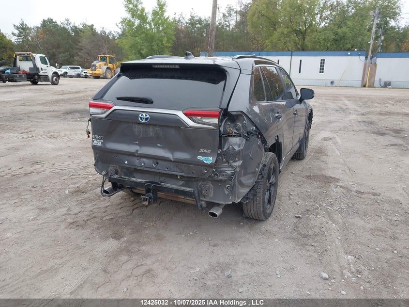 2T3RWRFV4MW124173 2021 TOYOTA RAV 4 photo no. 4