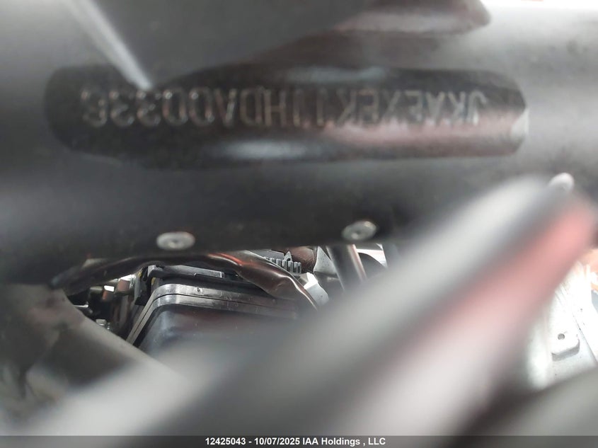 JKAEXEK11HDA00336 2017 KAWASAKI NINJA photo no. 10