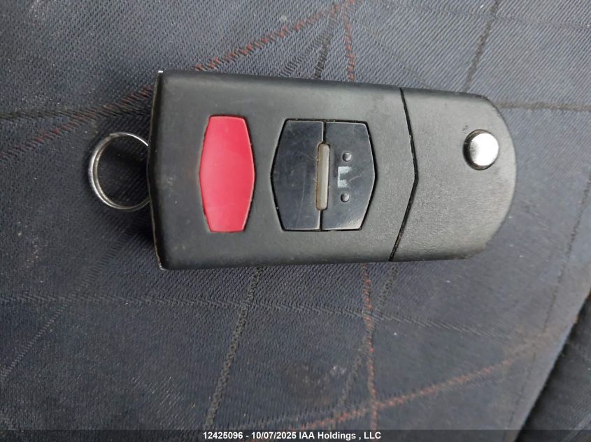 2011 Mazda Mazda2 VIN: JM1DE1HY1B0117723 Lot: 12425096