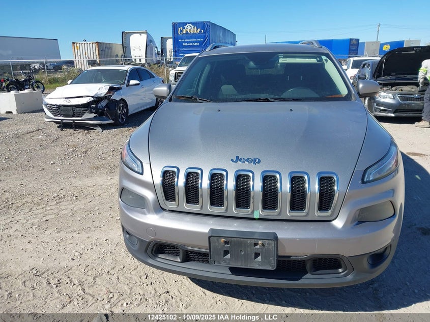 2014 Jeep Cherokee Latitude VIN: 1C4PJMCBXEW323170 Lot: 12425102