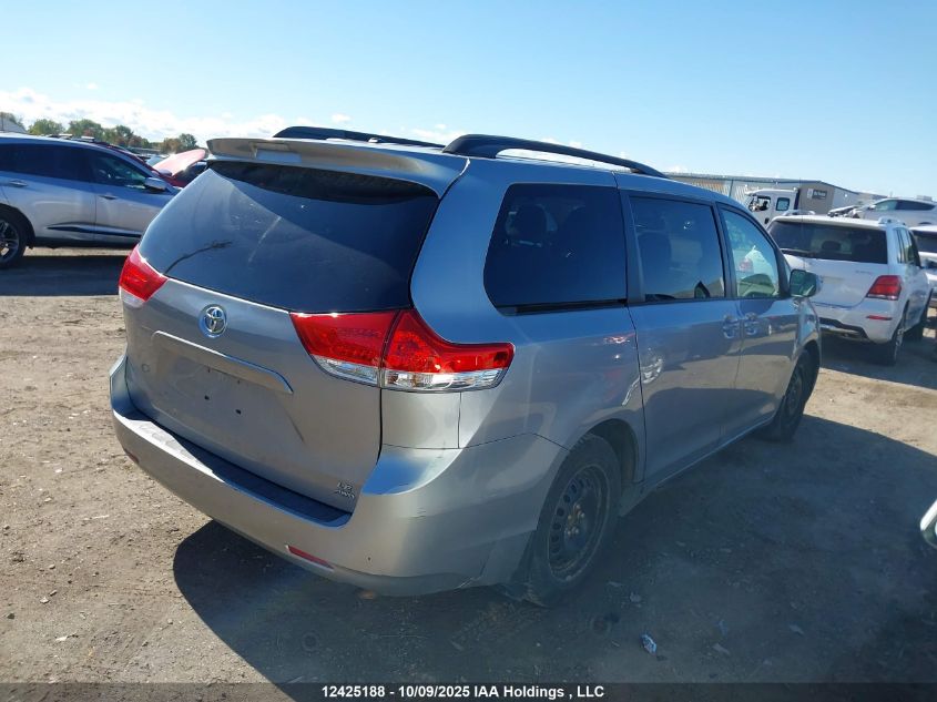 2011 Toyota Sienna Le VIN: 5TDJK3DC1BS027700 Lot: 12425188