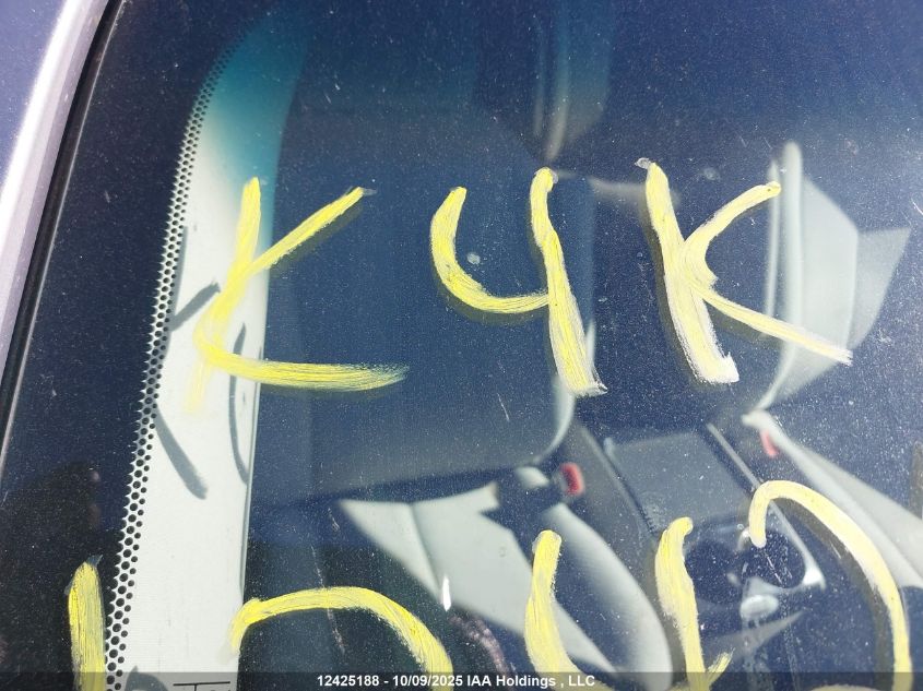 2011 Toyota Sienna Le VIN: 5TDJK3DC1BS027700 Lot: 12425188