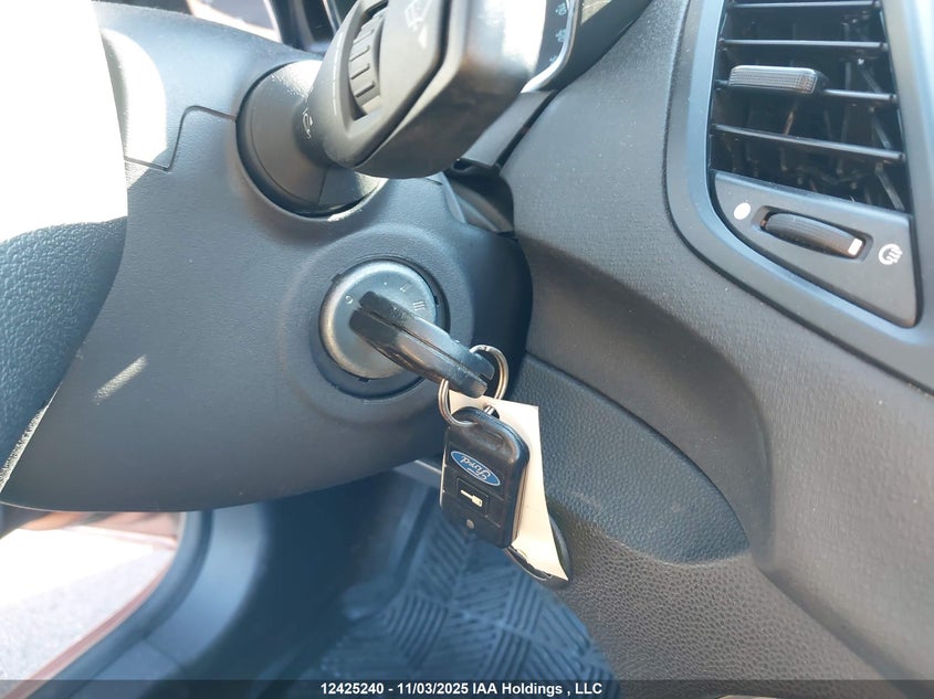 2017 Ford Fiesta Se VIN: 3FADP4EJ5HM113804 Lot: 12425240