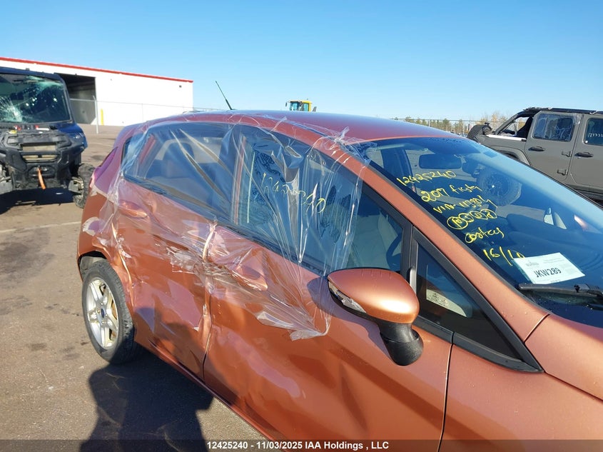 2017 Ford Fiesta Se VIN: 3FADP4EJ5HM113804 Lot: 12425240