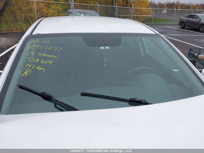 KMHD84LF7JU538864 2018 HYUNDAI ELANTRA photo no. 18