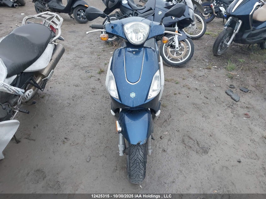 ZAPM578FXA4000214 2009 PIAGGIO  photo no. 5
