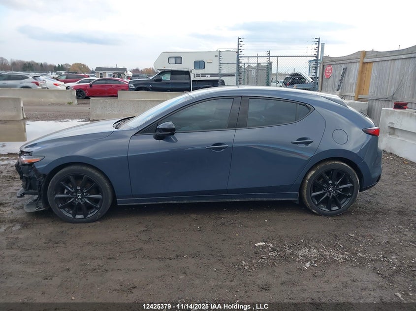 2022 Mazda Mazda3 Gt W/Turbo VIN: JM1BPBMY7N1517782 Lot: 12425379