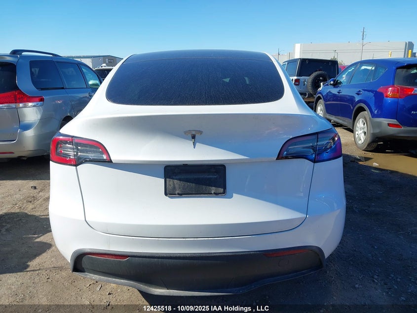 2023 Tesla Model Y Long Range VIN: LRWYGDEEXPC029084 Lot: 12425518