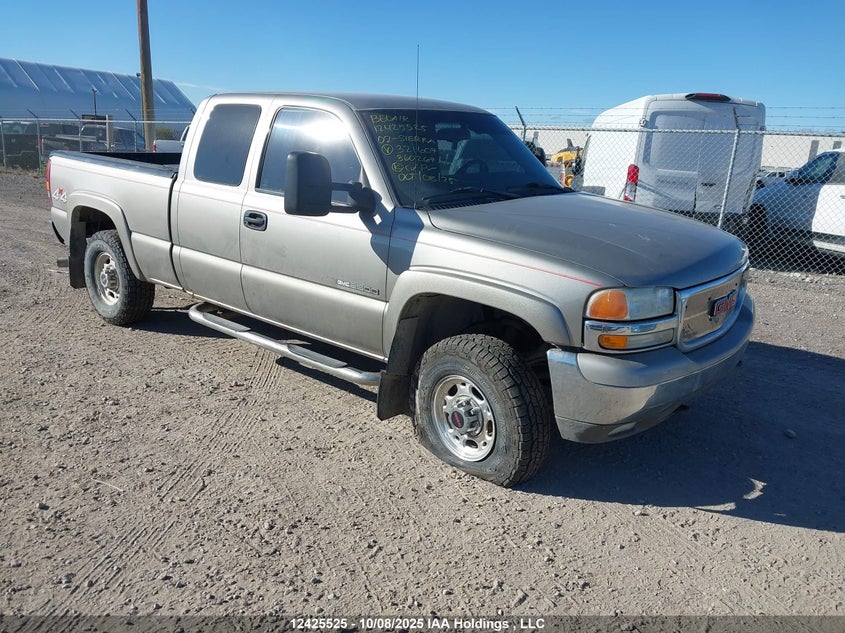 1GTGK29U72Z321607 2002 GMC New Sierra K2500 auction photo 1