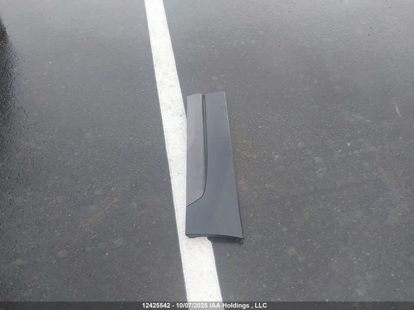 2025 Cadillac Xt4 Sport VIN: 1GYFZFR46SF120260 Lot: 12425542