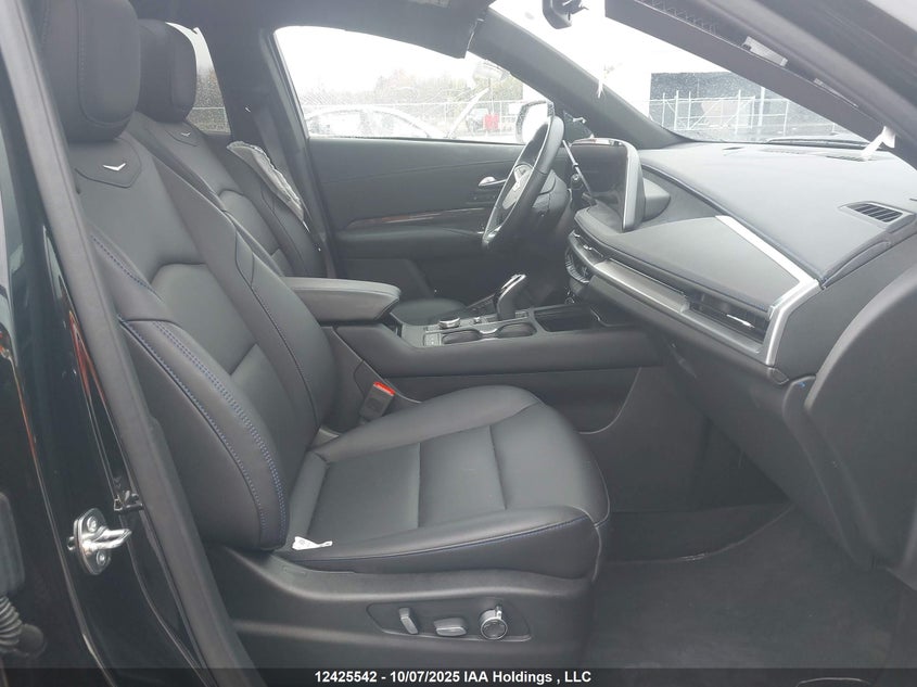 1GYFZFR46SF120260 2025 CADILLAC XT4 photo no. 5