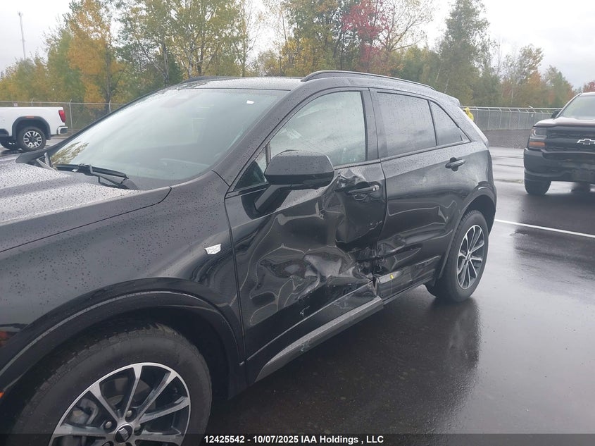 2025 Cadillac Xt4 Sport VIN: 1GYFZFR46SF120260 Lot: 12425542