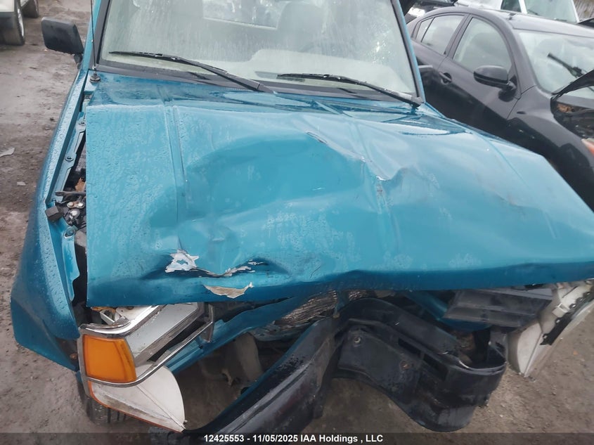 1992 Ford Ranger VIN: 1FTCR10A4NTA37270 Lot: 12425553