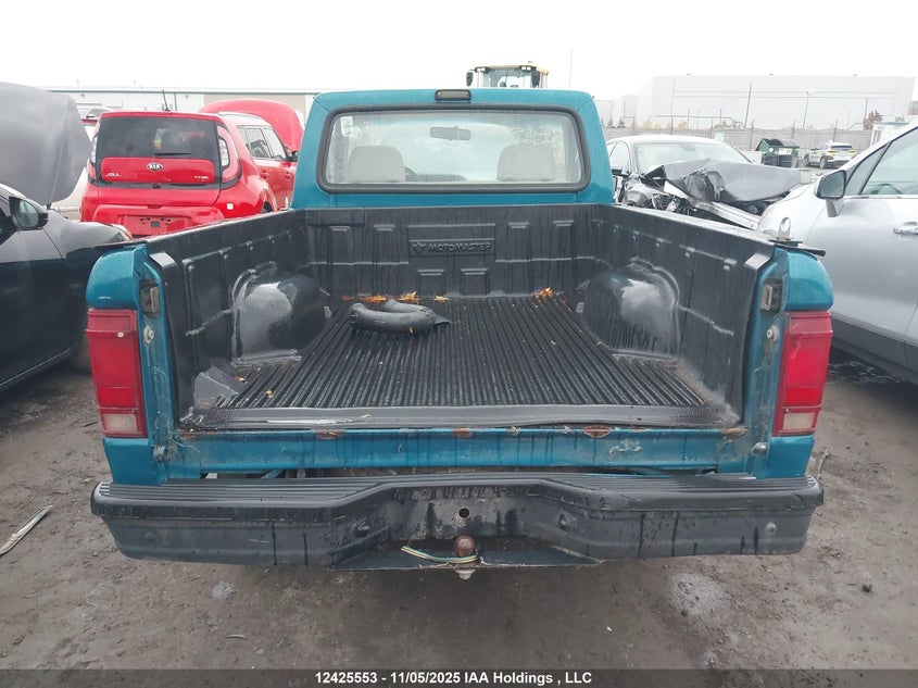 1992 Ford Ranger VIN: 1FTCR10A4NTA37270 Lot: 12425553