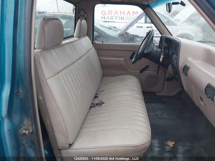 1992 Ford Ranger VIN: 1FTCR10A4NTA37270 Lot: 12425553