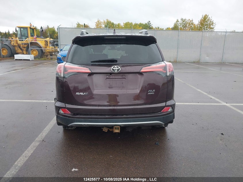 2T3RFREV9JW777854 2018 TOYOTA RAV 4 photo no. 15