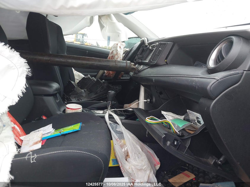 2T3RFREV9JW777854 2018 TOYOTA RAV 4 photo no. 5