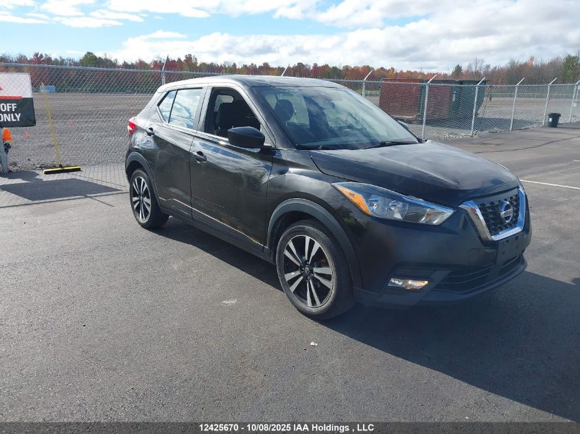 2020 Nissan Kicks