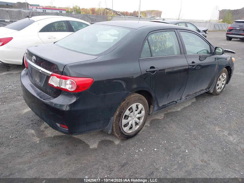 2T1BU4EE0CC896187 2012 TOYOTA COROLLA photo no. 4